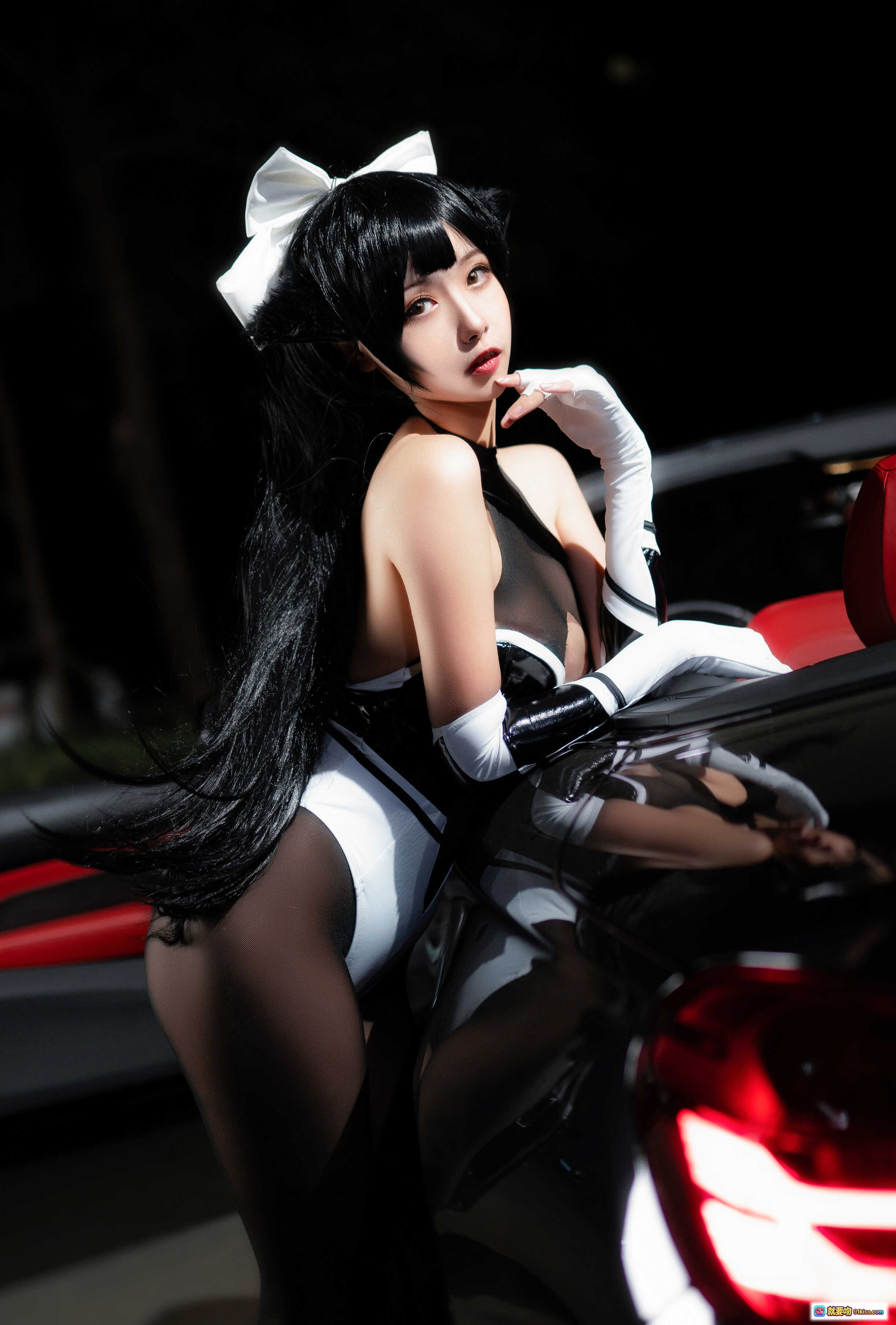 图片[5] - Momoko葵葵 NO.018 高雄夜拍 Cosplay 黑白女仆装 长发蝴蝶结 车灯红光氛围感 美女写真 18P - 就要吻