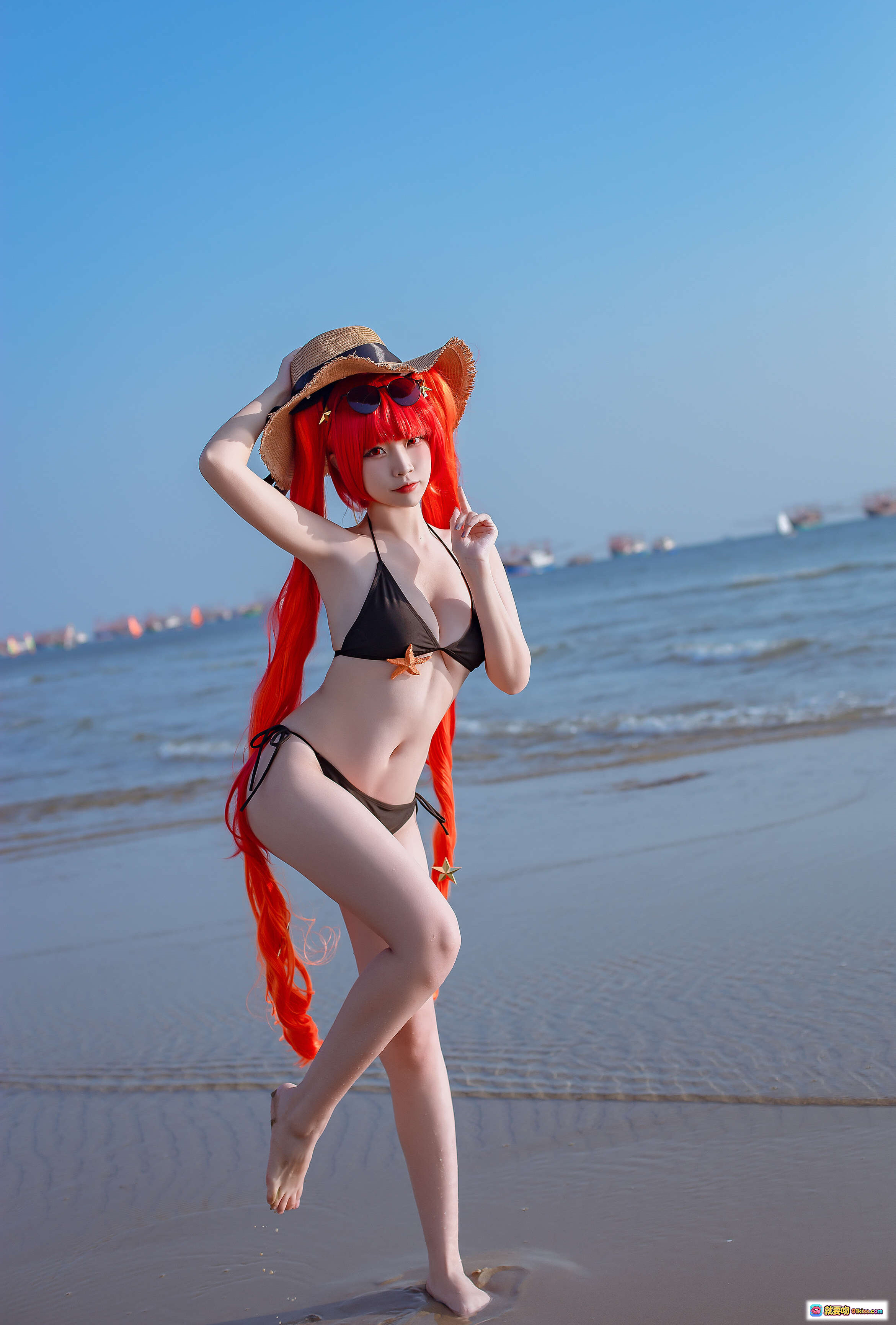 图片[2] - 二佐Nisa NO.113 碧蓝航线 火奴鲁鲁泳装cosplay 海滩写真 红发比基尼 草帽星形装饰 沙滩海景日系动漫角色扮演 - 就要吻