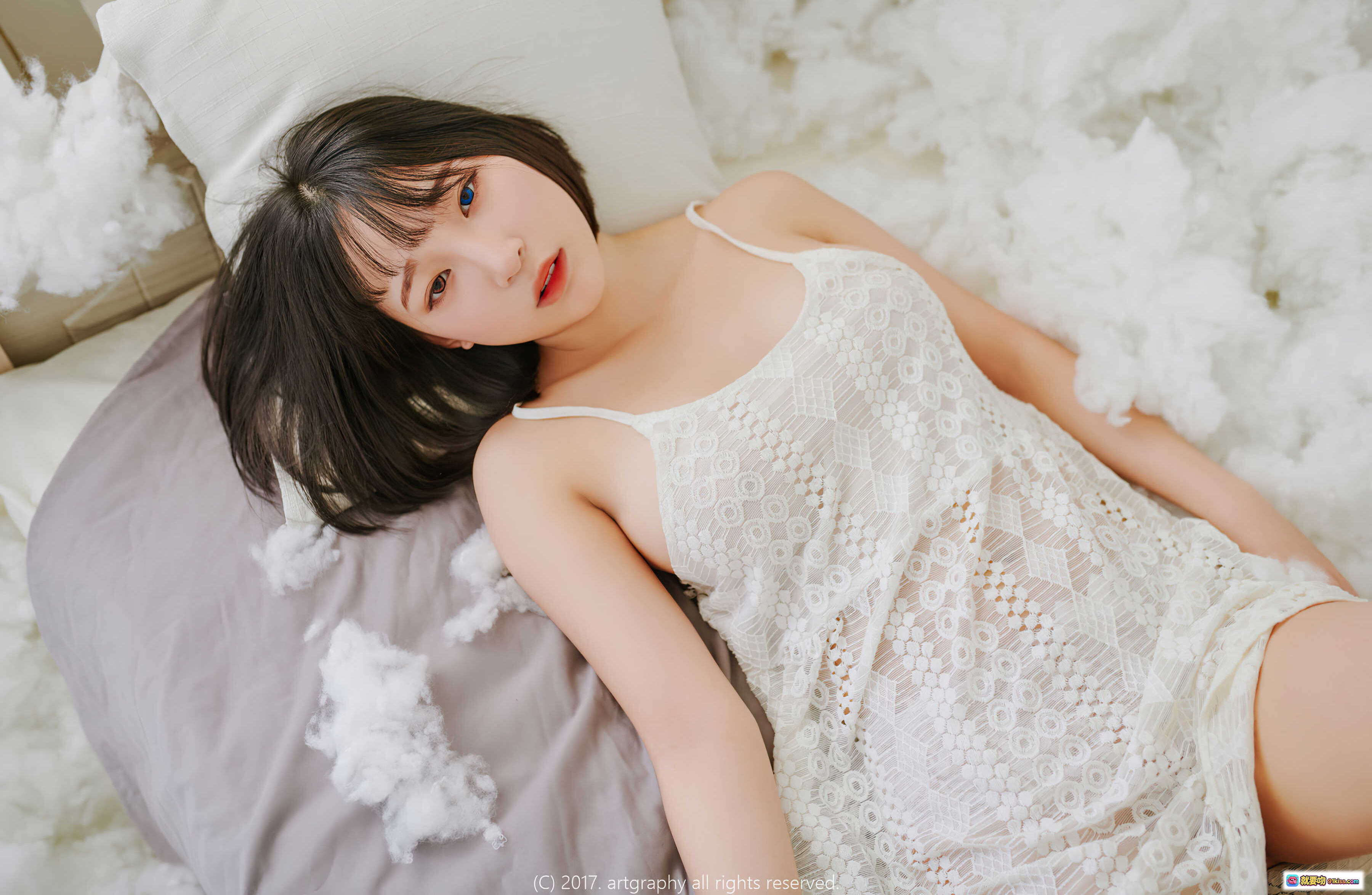 图片[8] - 姜仁卿NO.050白色蕾丝吊带写真｜Inkyung_ArtGravia柔美私房风｜39P高清美图收藏 - 就要吻