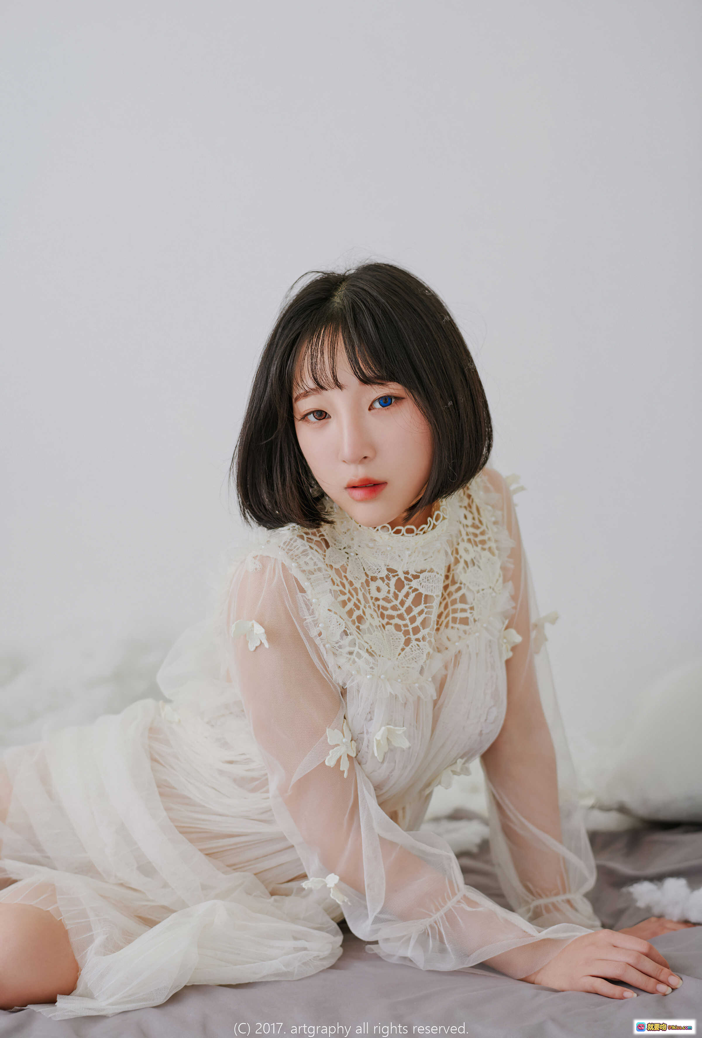 图片[9] - 姜仁卿NO.050白色蕾丝吊带写真｜Inkyung_ArtGravia柔美私房风｜39P高清美图收藏 - 就要吻