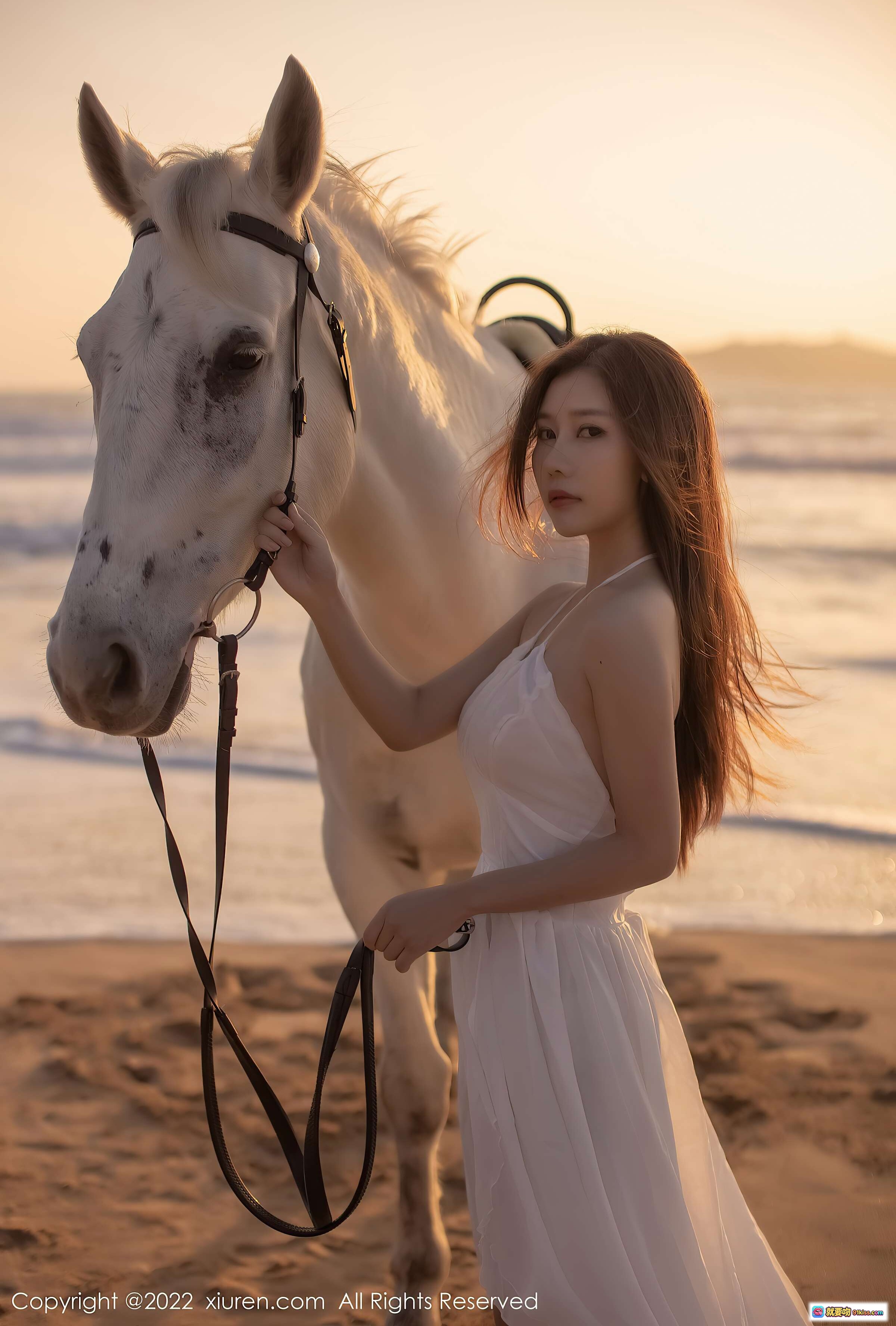 图片[8] - 尹甜甜三亚旅拍白裙骑白马夕阳美景写真 | XiuRen秀人网NO.4448高清人像摄影 - 就要吻