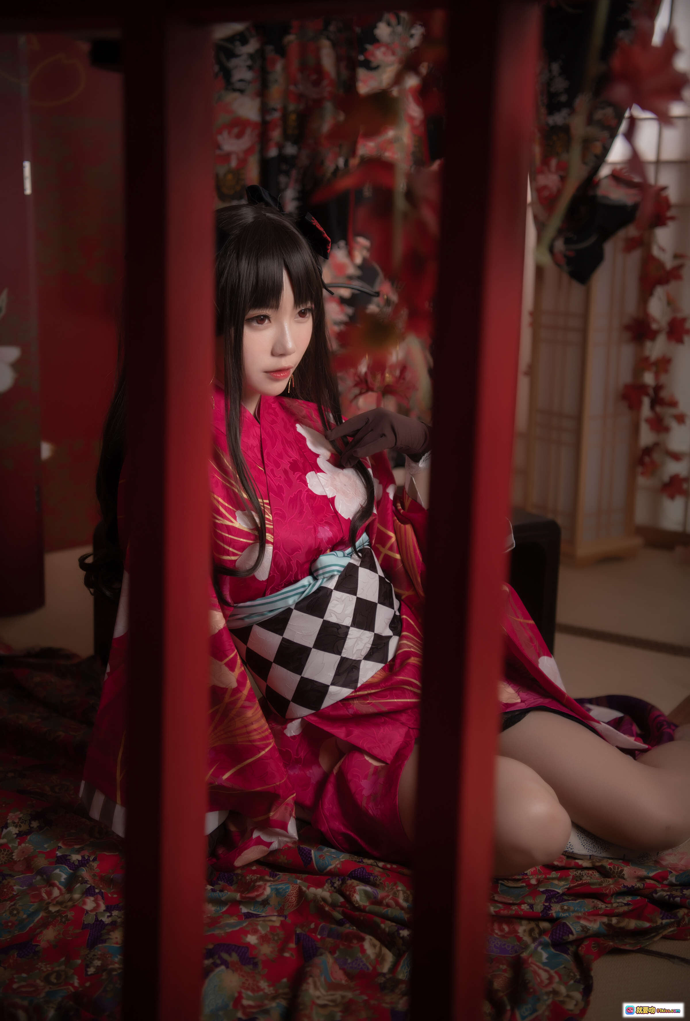 图片[1] - 大肉丸Amiee NO.006 伊斯塔凛和风写真 | 红色振袖和服 | 黑白棋盘格腰带 | 日式传统场景 | 美少女Cosplay | 高清摄影图集 - 就要吻