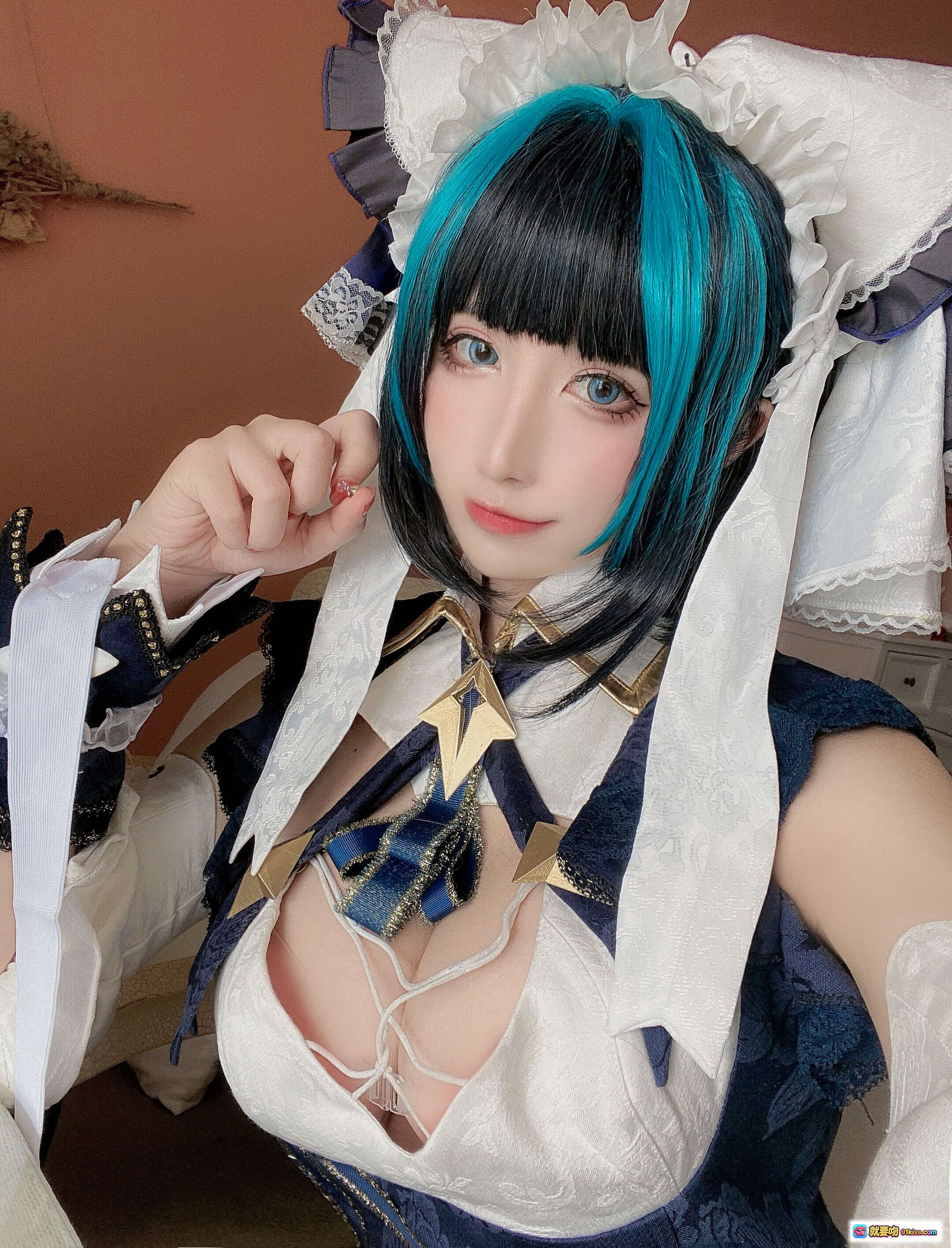 图片[8] - 九曲Jean NO.052 柴郡自拍 cosplay 精致女仆装 蓝黑双色假发 白丝蕾丝边 优雅坐姿 20P高清图集 - 就要吻