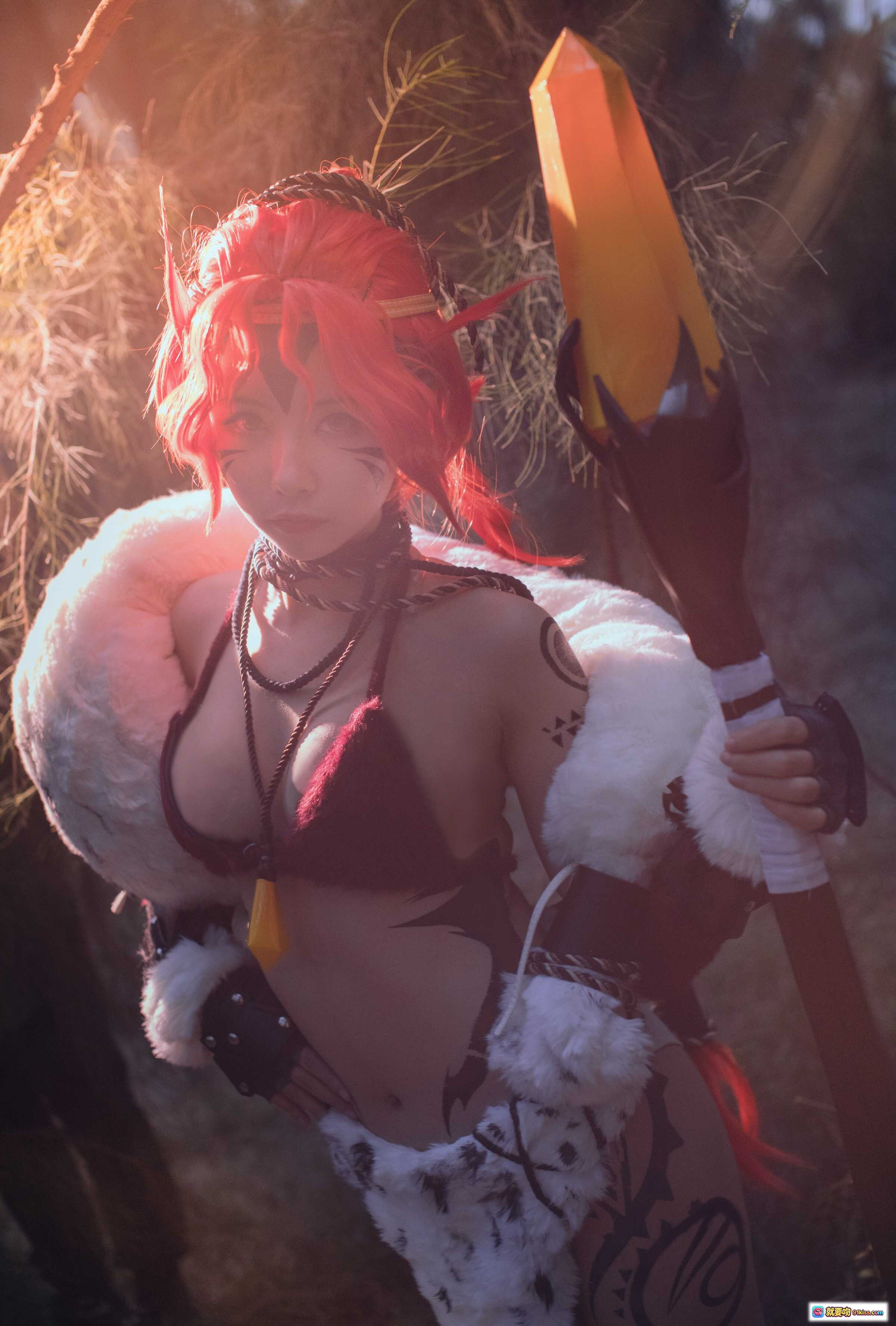 图片[9] - Momoko葵葵NO.007龙尼塔Cosplay写真｜红发兽耳少女｜毛绒战甲｜部落纹身｜森林光影美拍 - 就要吻