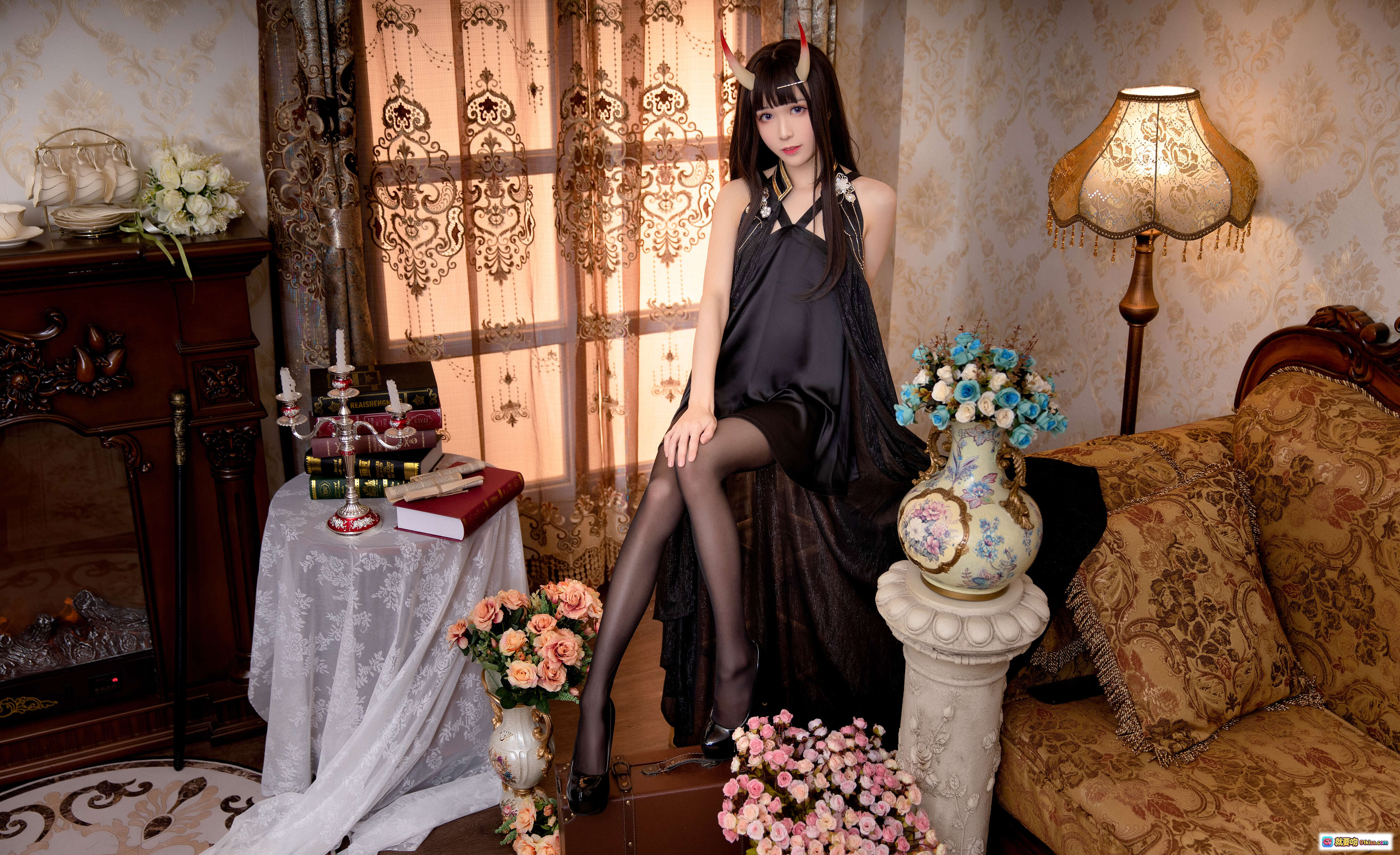 图片[5] - Tomoyo酱NO.002碧蓝能代礼服Cosplay 黑丝高跟恶魔角优雅坐姿复古沙发写真12P - 就要吻