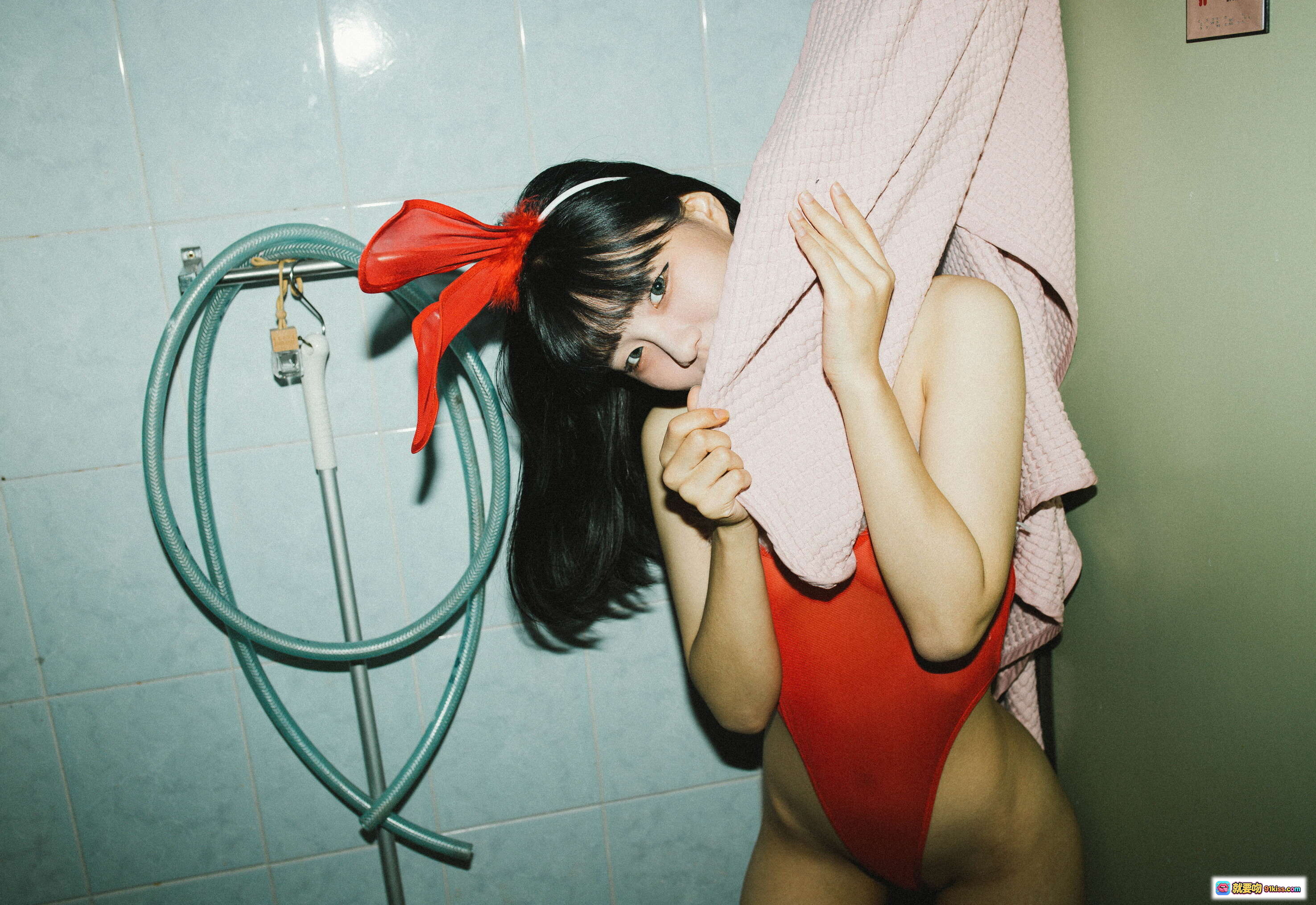 图片[6] - 韩国正妹Jenny NO.026 Moon Night Snap写真 141P 红色兔女郎装浴室私拍 甜美性感风格 - 就要吻