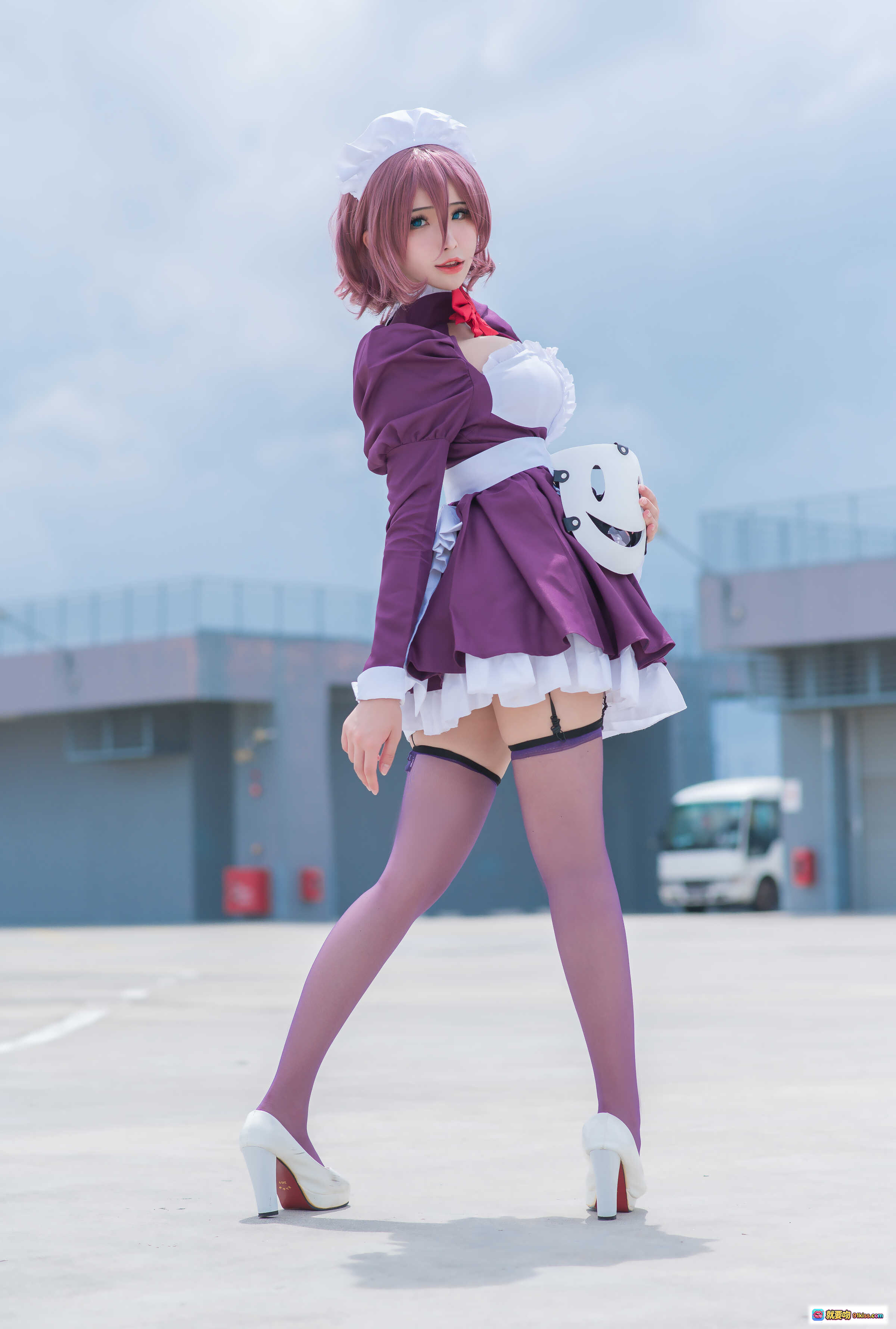图片[10] - 花リリ(Plant Lily) NO.003 女仆装Cosplay 紫色长袖红蝴蝶结 白色围裙沙滩写真 12P高清图集 - 就要吻