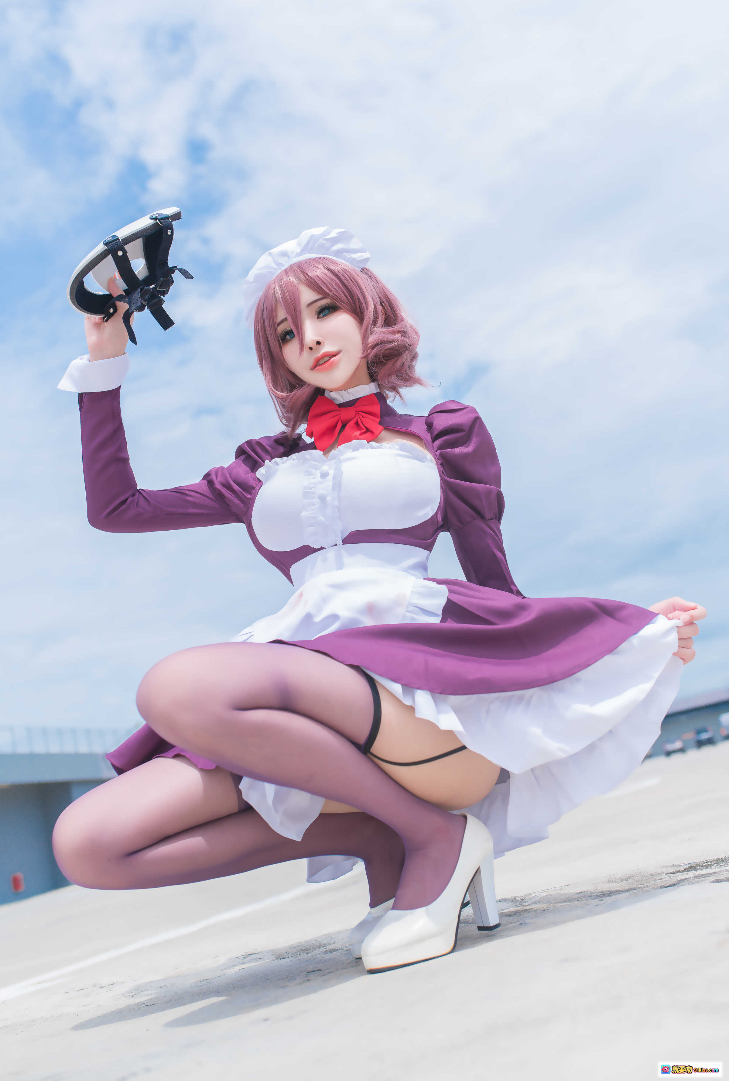 图片[6] - 花リリ(Plant Lily) NO.003 女仆装Cosplay 紫色长袖红蝴蝶结 白色围裙沙滩写真 12P高清图集 - 就要吻