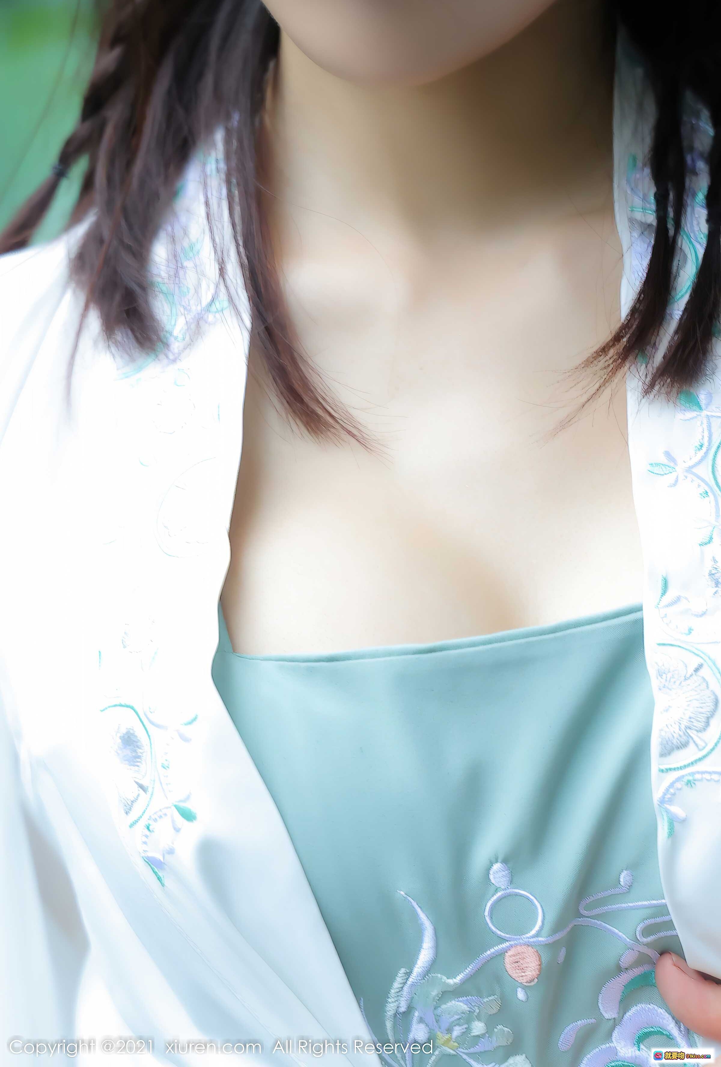 图片[6] - 西门小玉古装写真 | 白色汉服飘逸仙气 | 手持团扇园林外拍 | 秀人网2021精选古风美图 - 就要吻