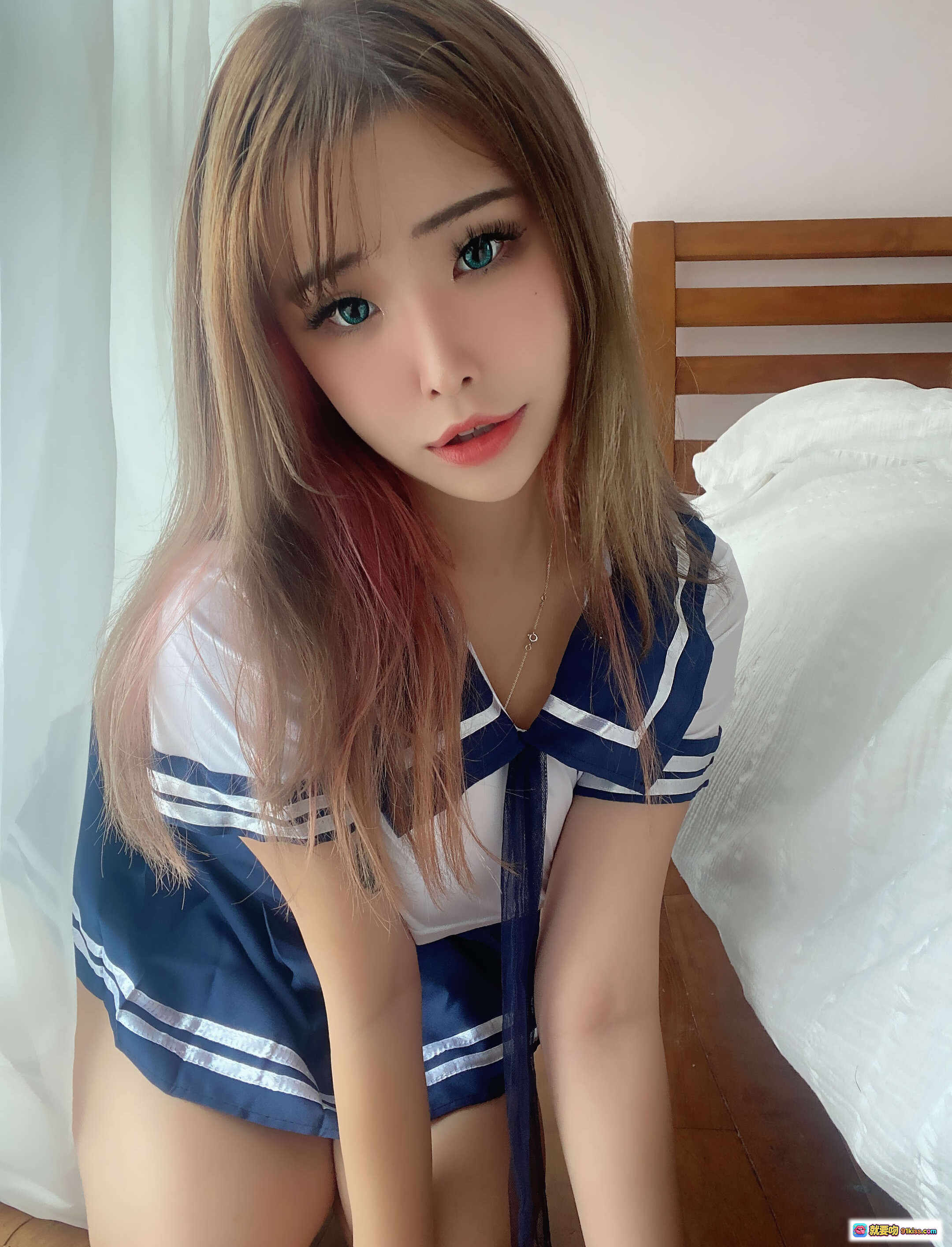 图片[8] - 花リリ(Plant Lily) NO.002 学院风少女写真 | 白蓝水手服 | 清纯甜美 | 室内自然光 | 12P高清图集 - 就要吻