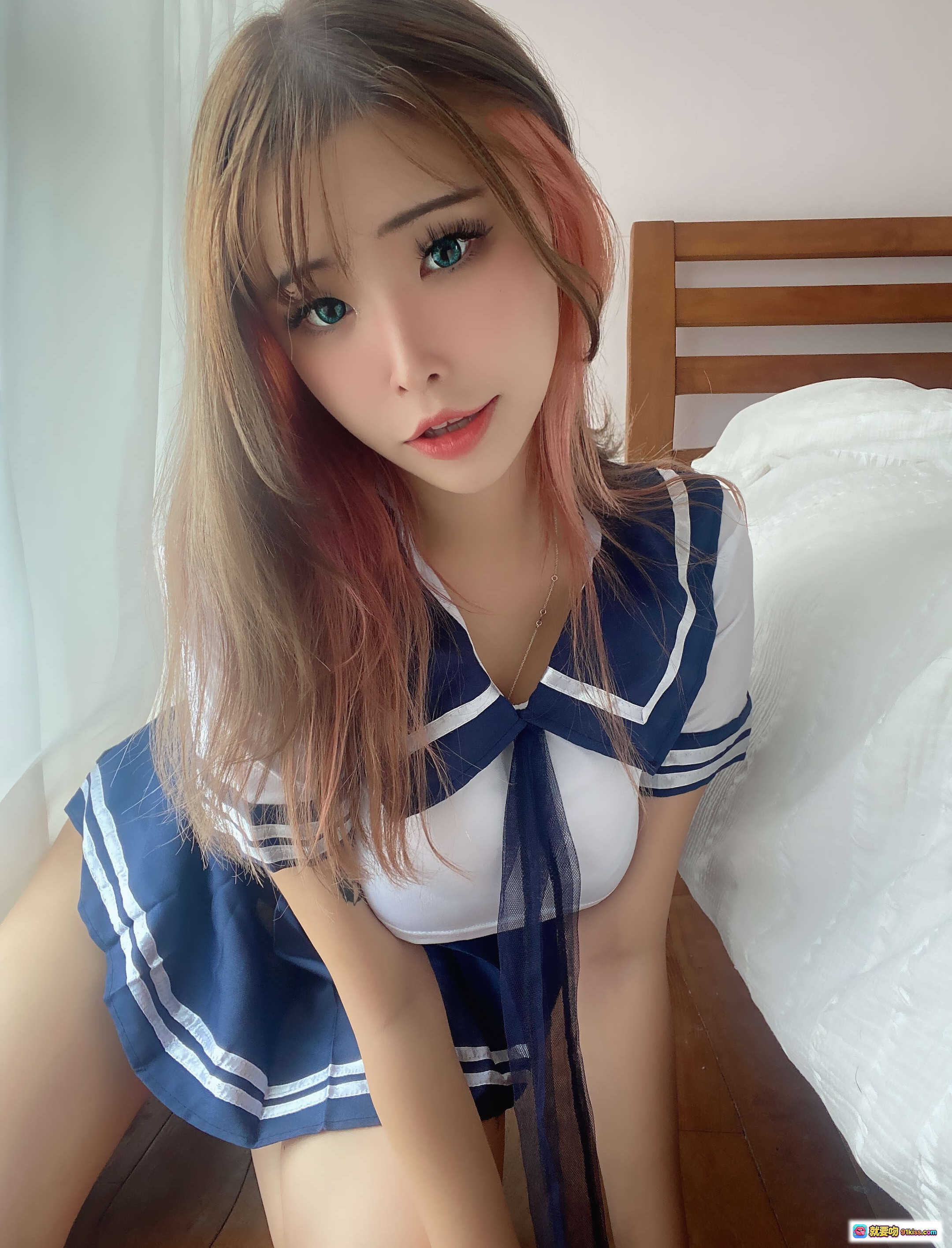 图片[9] - 花リリ(Plant Lily) NO.002 学院风少女写真 | 白蓝水手服 | 清纯甜美 | 室内自然光 | 12P高清图集 - 就要吻