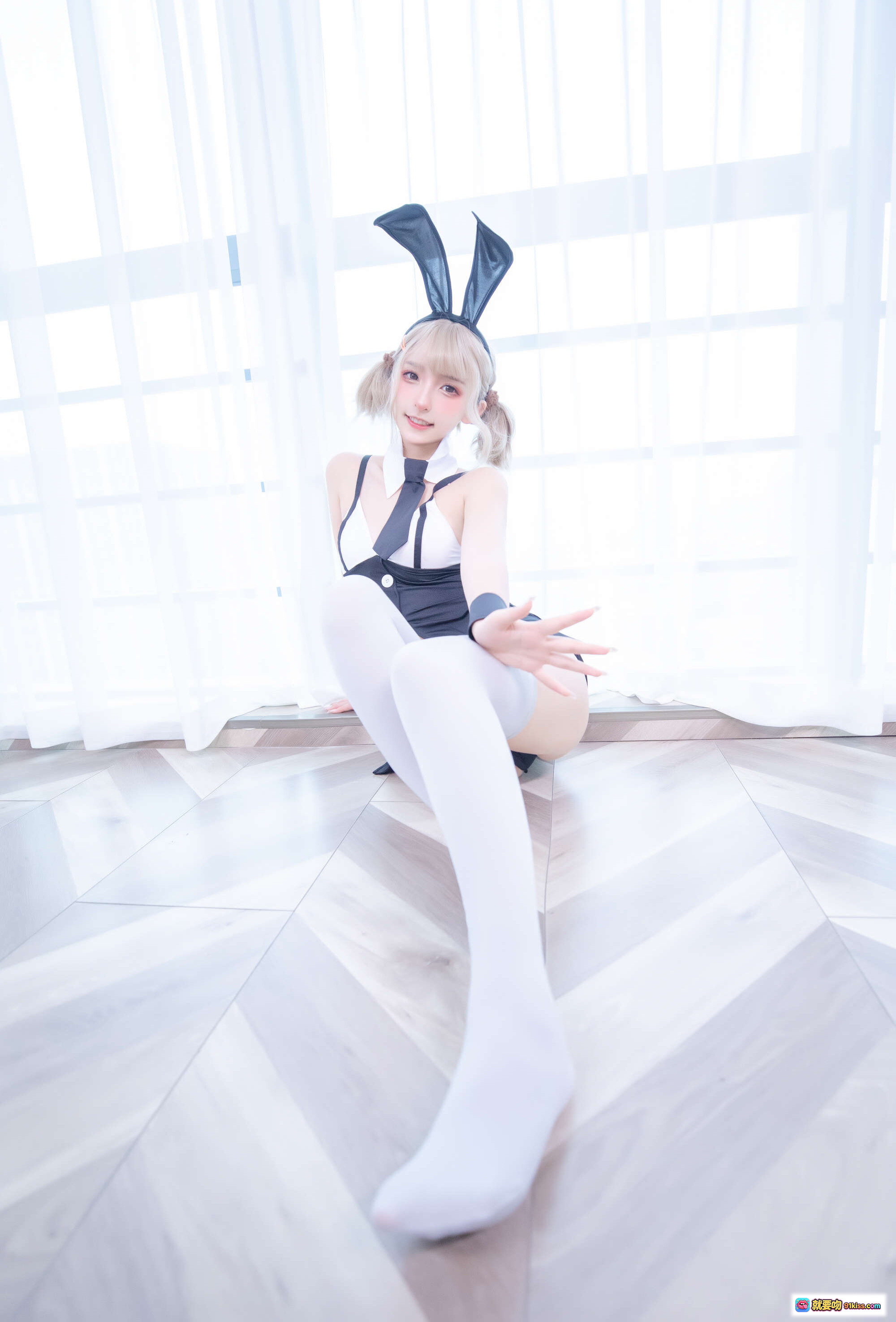 图片[6] - 神楽坂真冬NO.095 12月微博订阅写真 甜美兔耳白袜美足特写 室内柔光清新风格 60P高清图集 - 就要吻