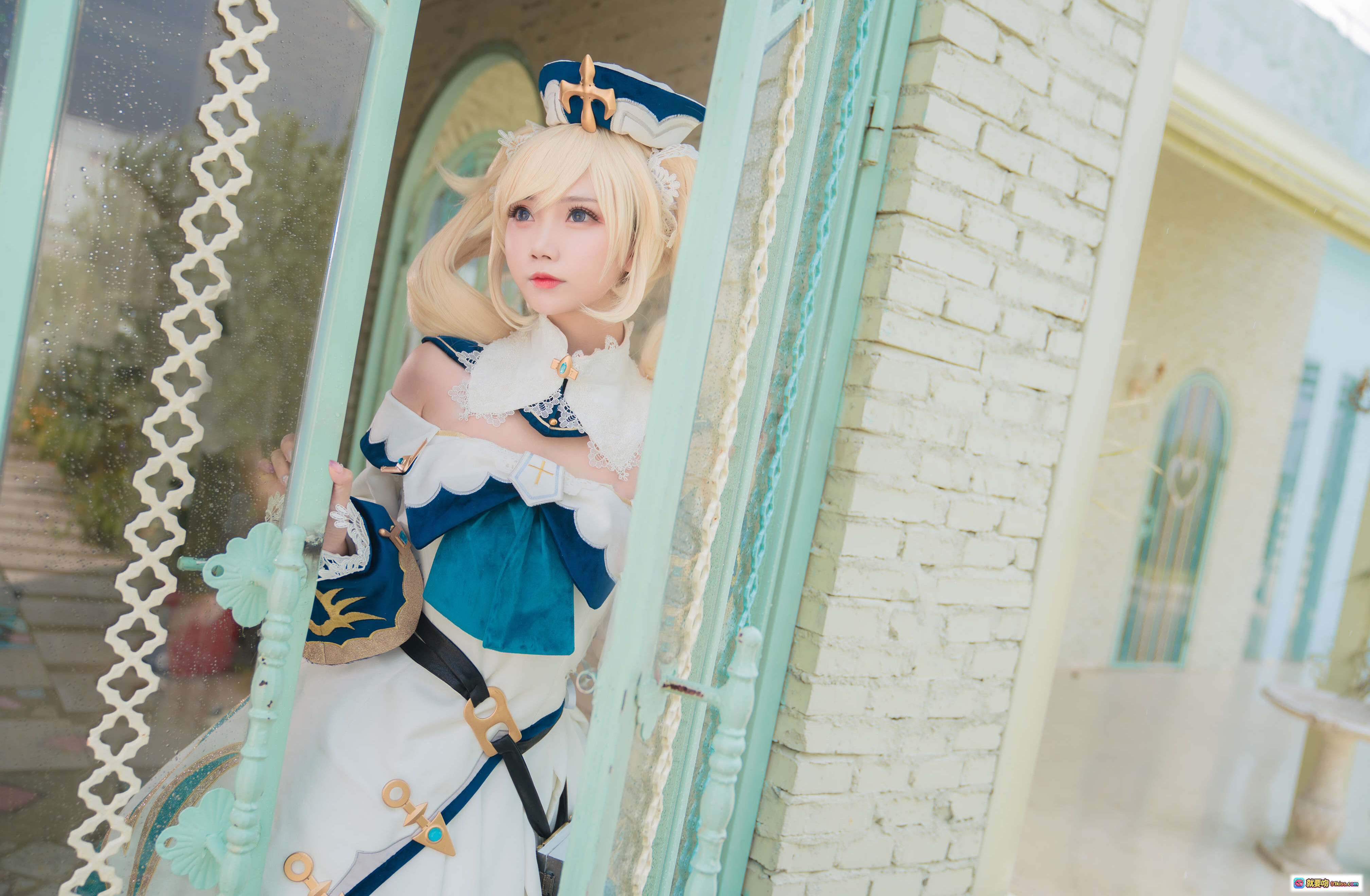 图片[7] - 大肉丸Amiee NO.005 芭芭拉 Cosplay 精美洛丽塔裙装 金发双马尾 白色蕾丝领结 优雅祈祷姿势 高清写真14P - 就要吻