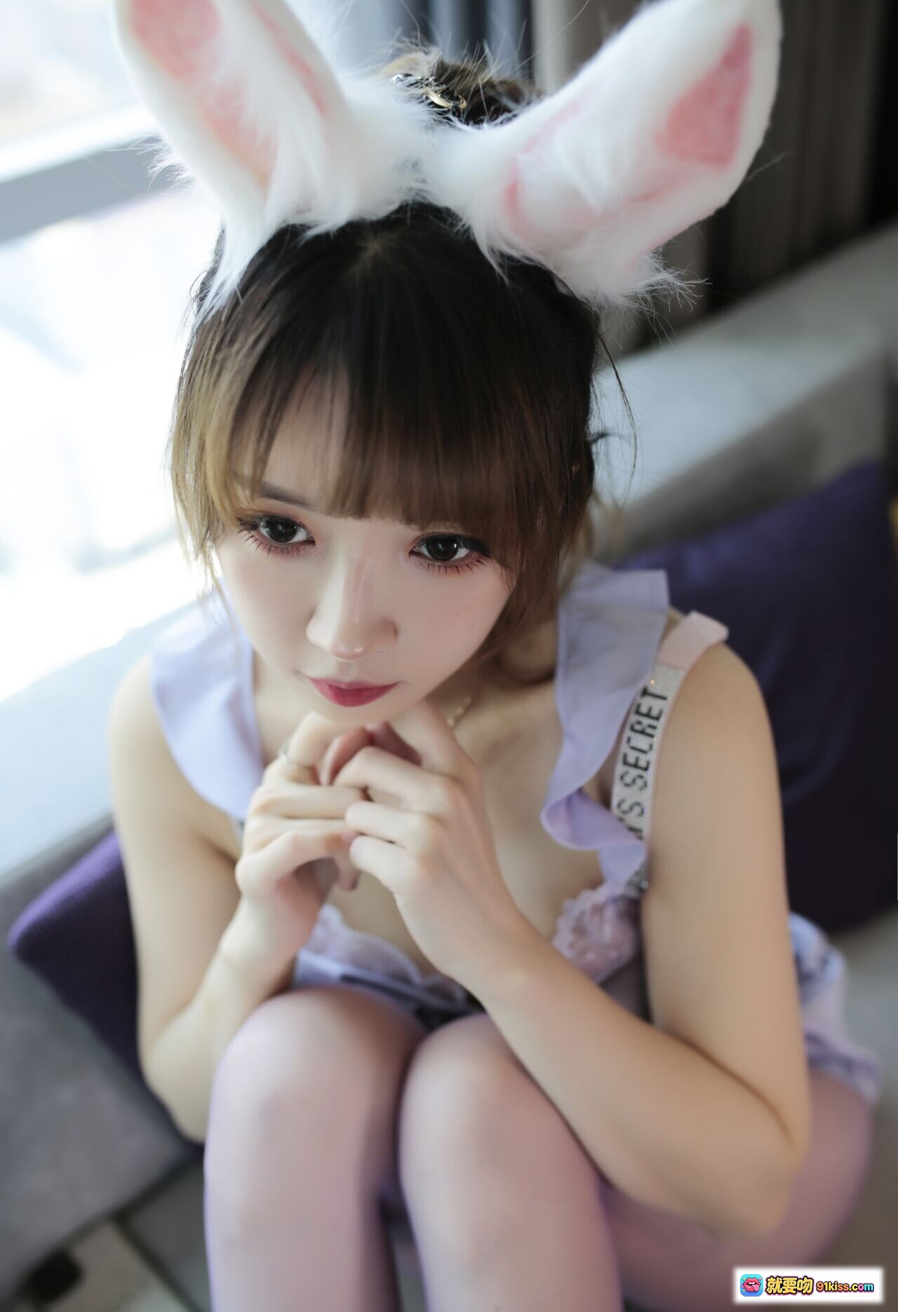 图片[1] - 小女巫露娜NO.028粉紫兔兔写真 甜美兔耳少女 紫色蕾丝裙 清纯可爱风 室内私房摄影 37P高清图集 - 就要吻