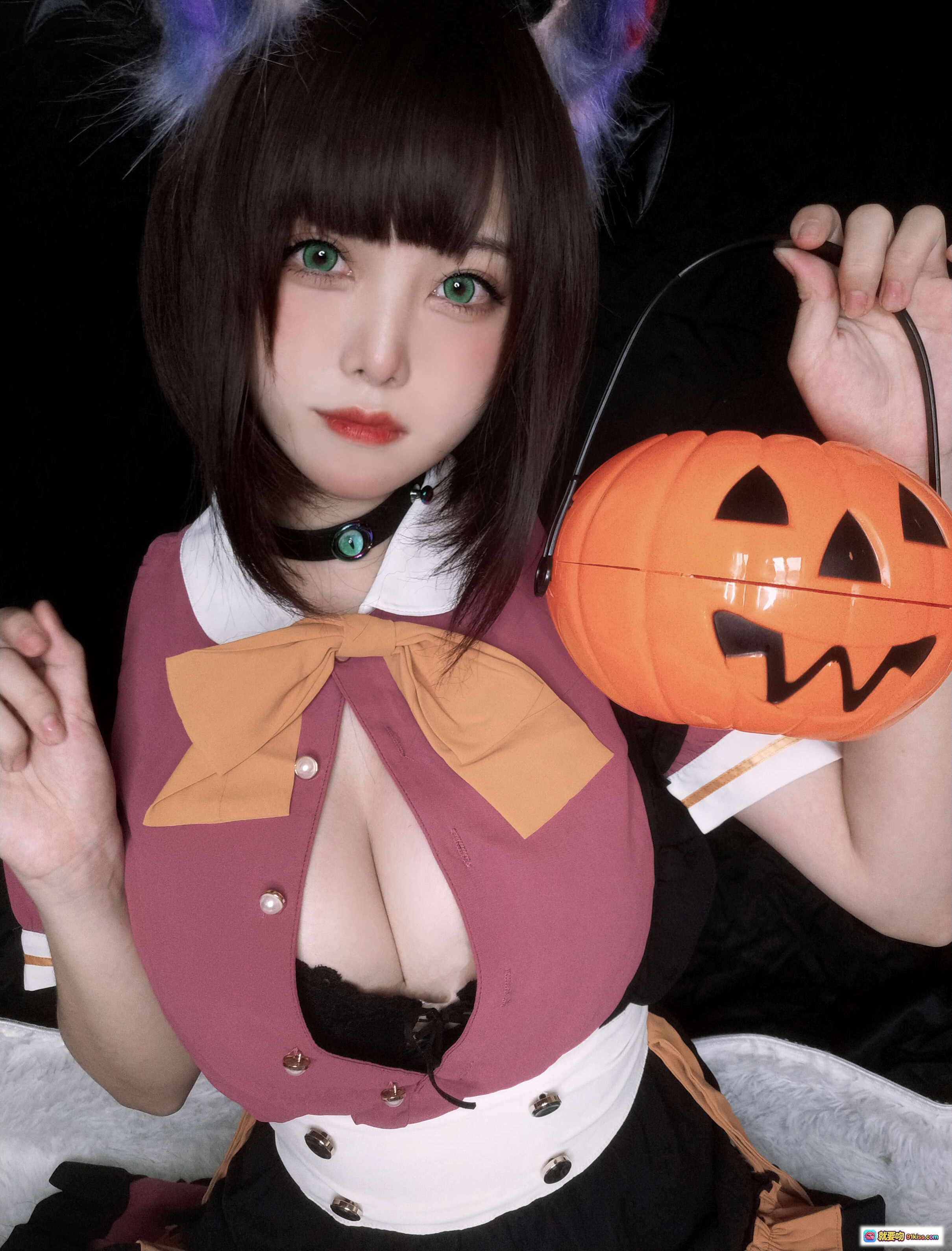 图片[4] - 蜜汁猫裘NO.077万圣节cosplay写真｜猫耳女仆装性感蕾丝黑丝美腿南瓜灯主题27P - 就要吻