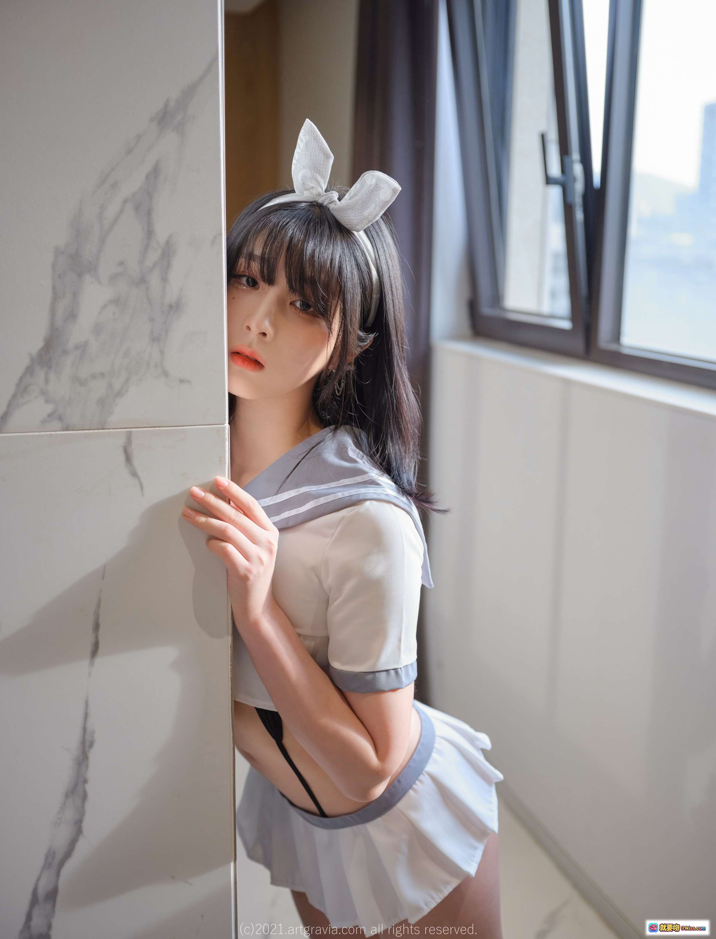 图片[8] - ARTGRAVIA VOL.349 Isabella 水手服少女写真 甜美兔耳造型 白色短裙露背设计 室内黑椅私房美拍 95P高清图集 - 就要吻