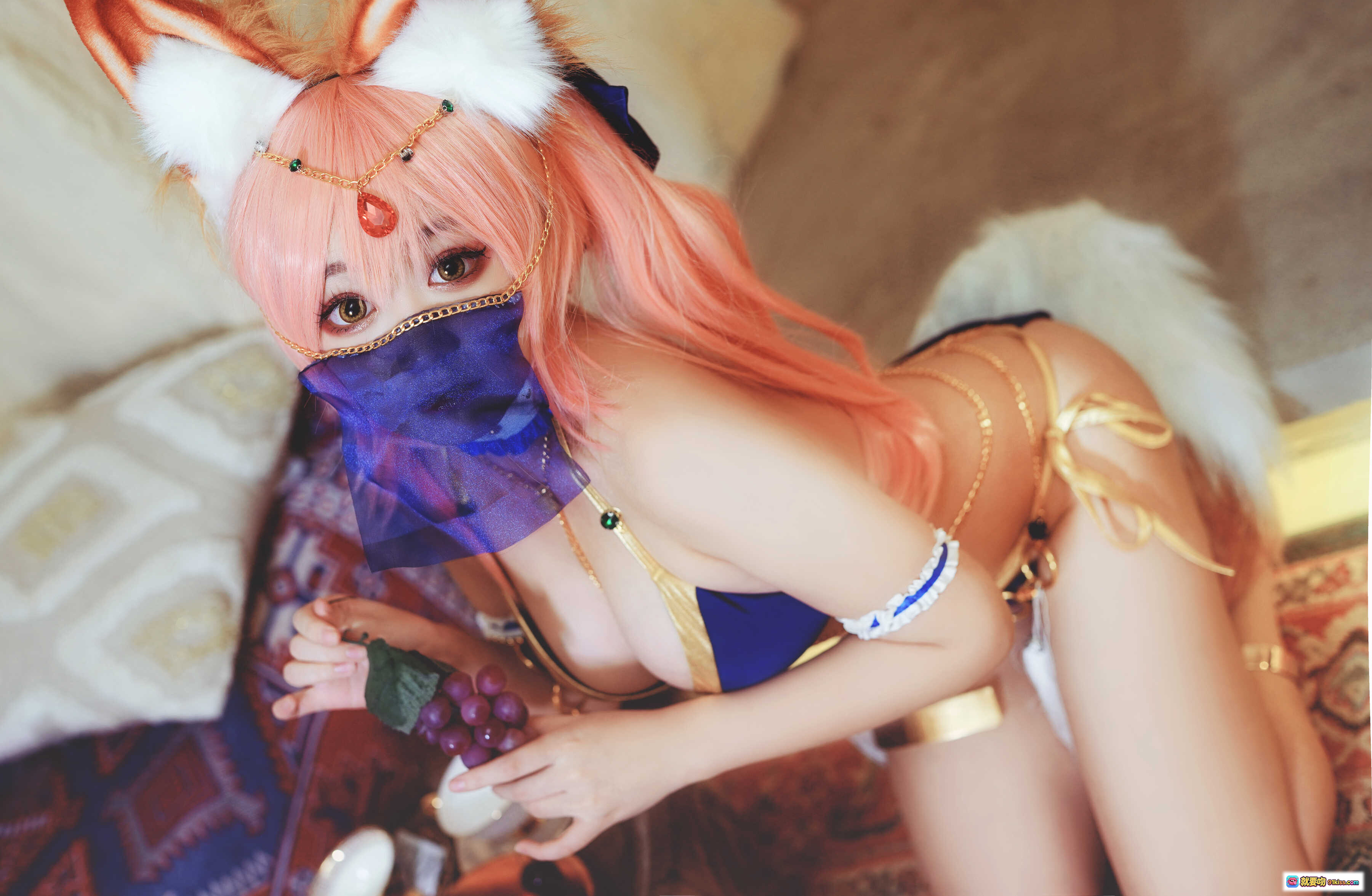 图片[1] - 恩田直幸NO.003玉藻前舞娘Cosplay写真｜粉发狐耳蓝纱面罩性感造型｜9P高清美图 - 就要吻