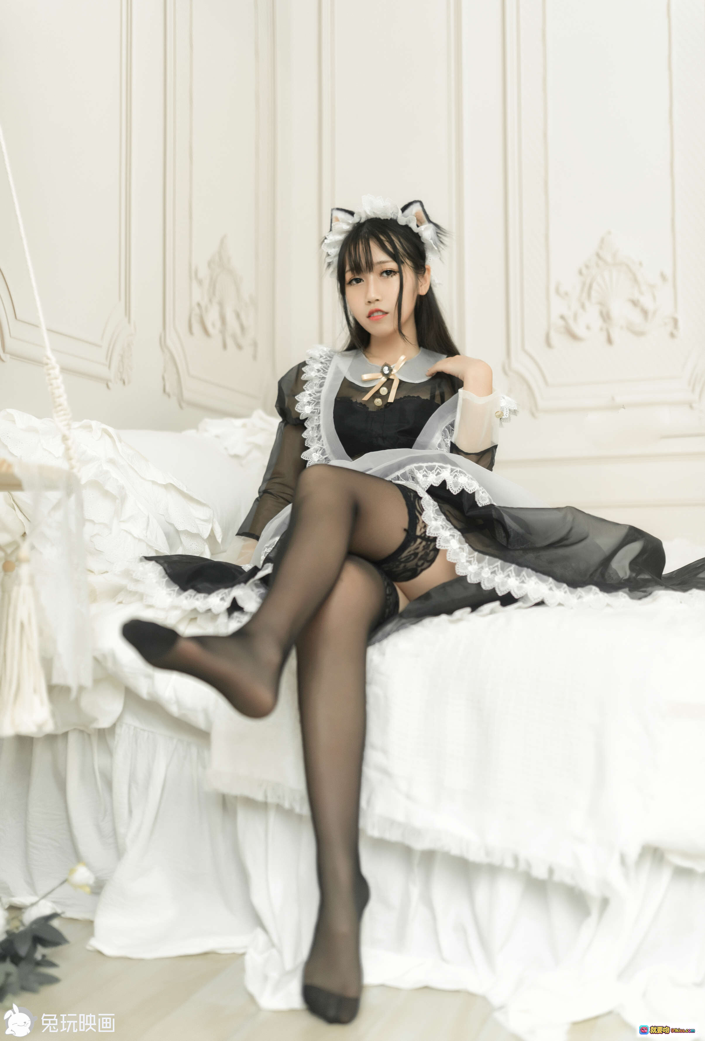 图片[5] - 不呆猫NO.019猫耳女仆装写真｜黑丝蕾丝透视装+白色蕾边+床上性感摆拍｜40P高清图集 - 就要吻