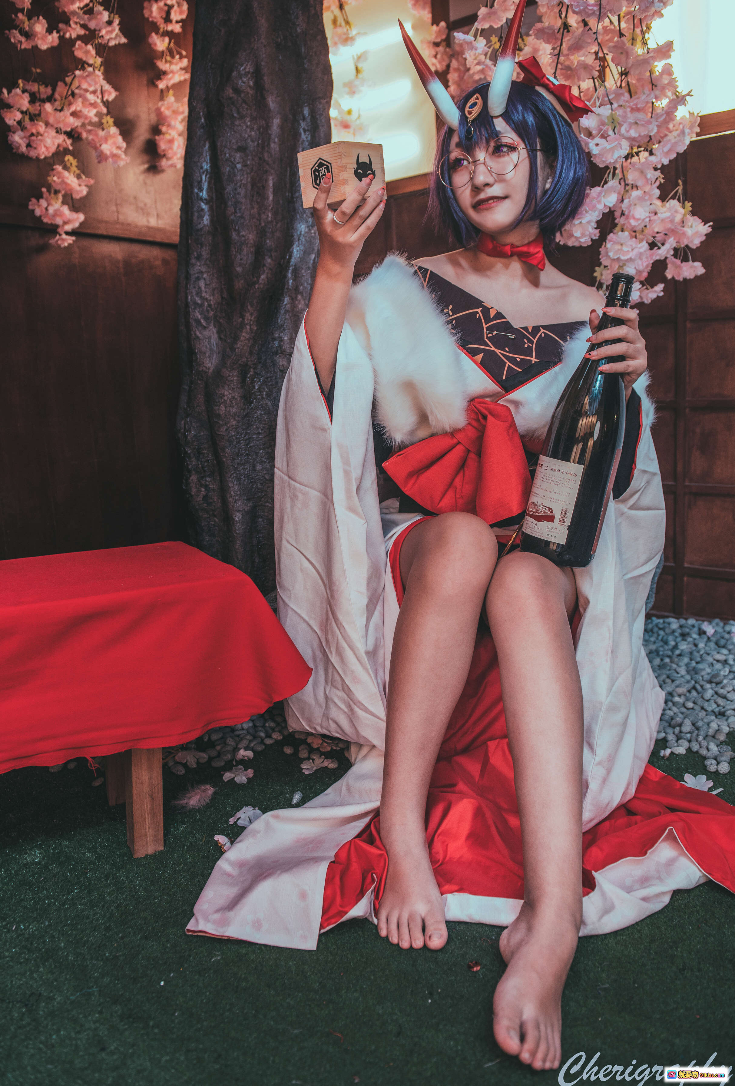 图片[6] - Roroki骷髅姫酒吞童子Cosplay写真 2套和风造型 日式屏风花瓶场景 美腿持酒瓶 32P高清图集 - 就要吻