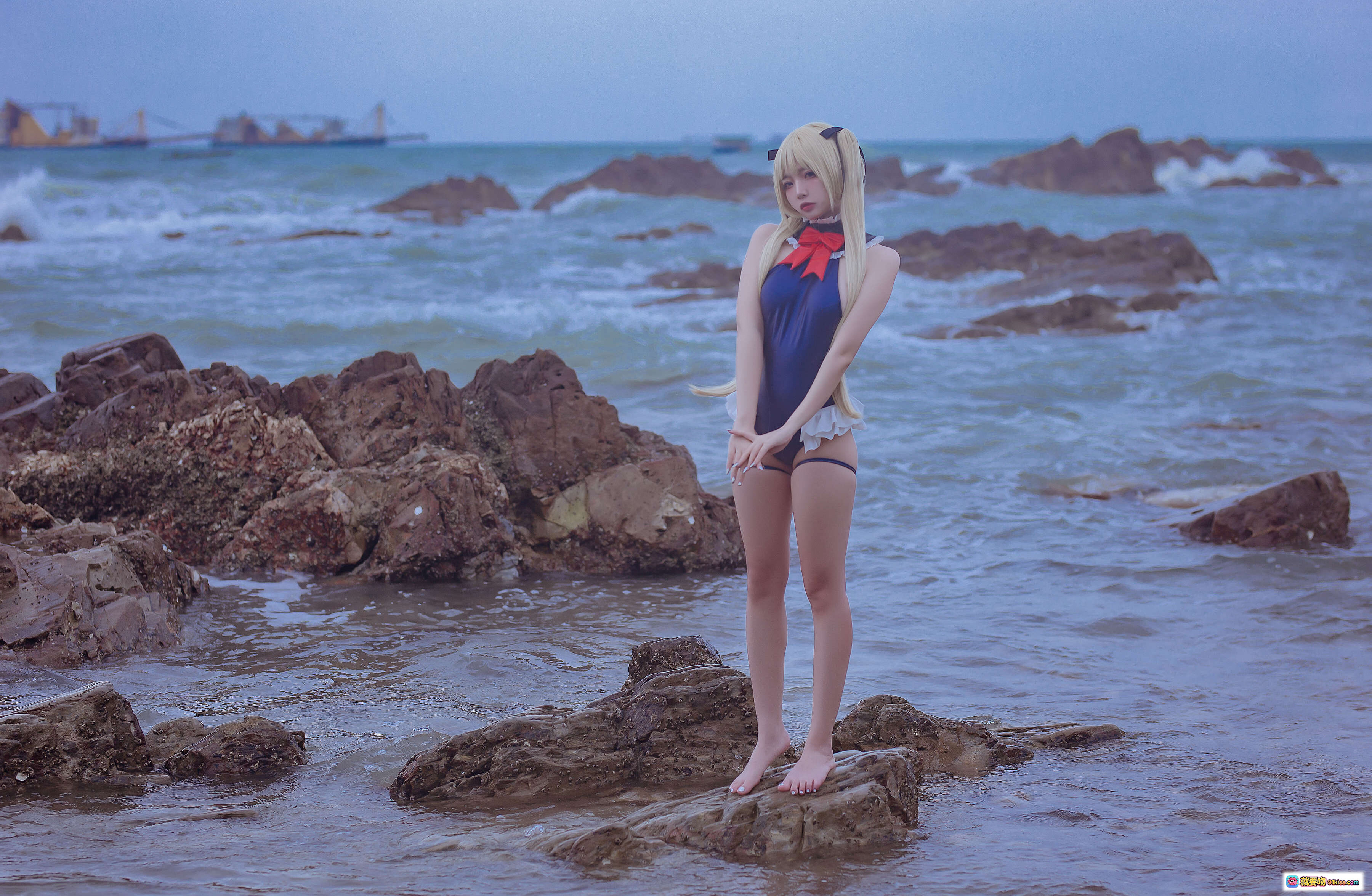 图片[2] - 二佐Nisa NO.117 碧蓝航线玛丽罗斯泳装cos 海边岩石写真 13P高清美图 - 就要吻