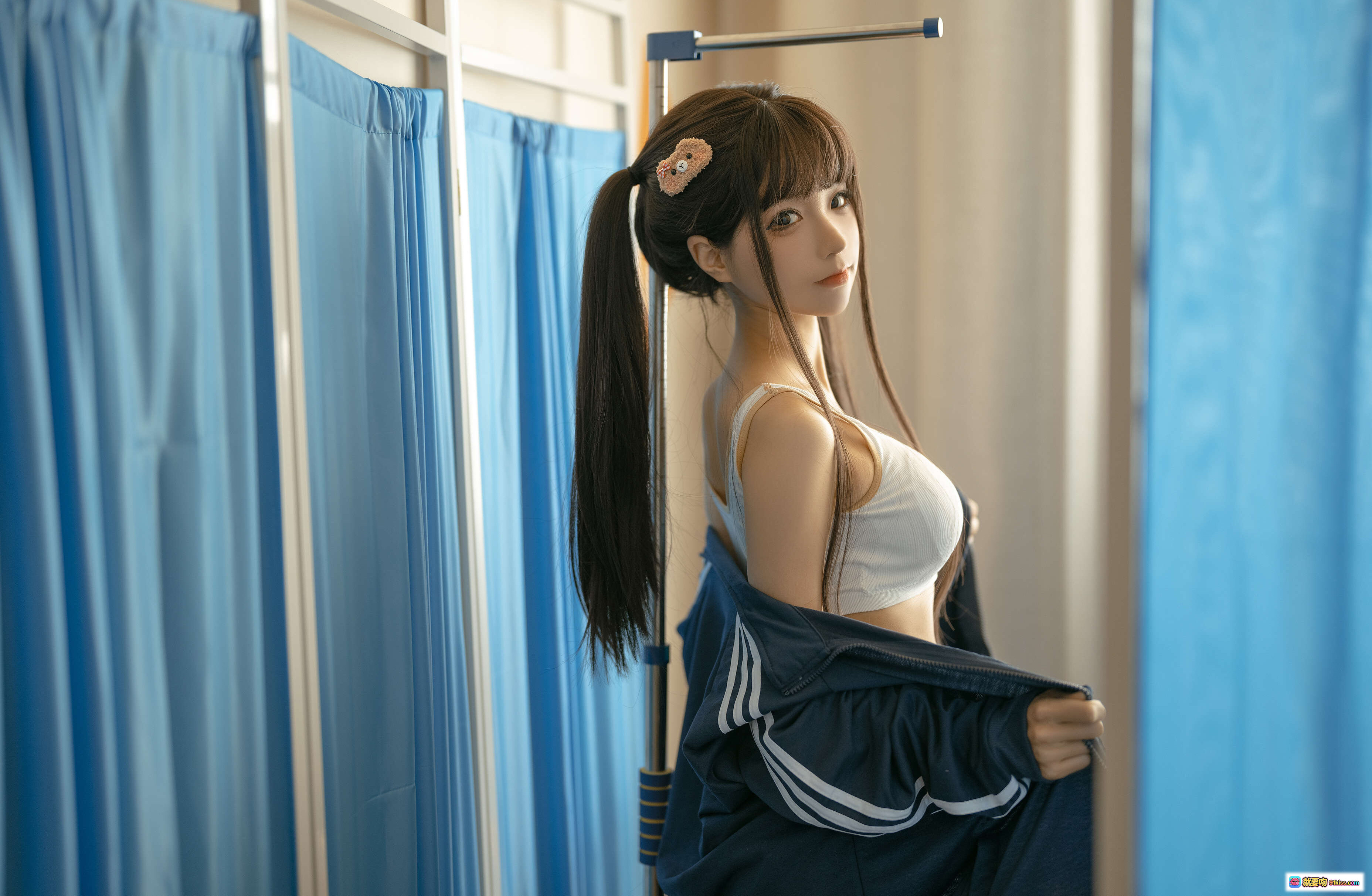 图片[7] - 蠢沫沫NO.155身体検査写真集｜蓝白运动套装少女｜医院场景实拍｜150P高清图集 - 就要吻