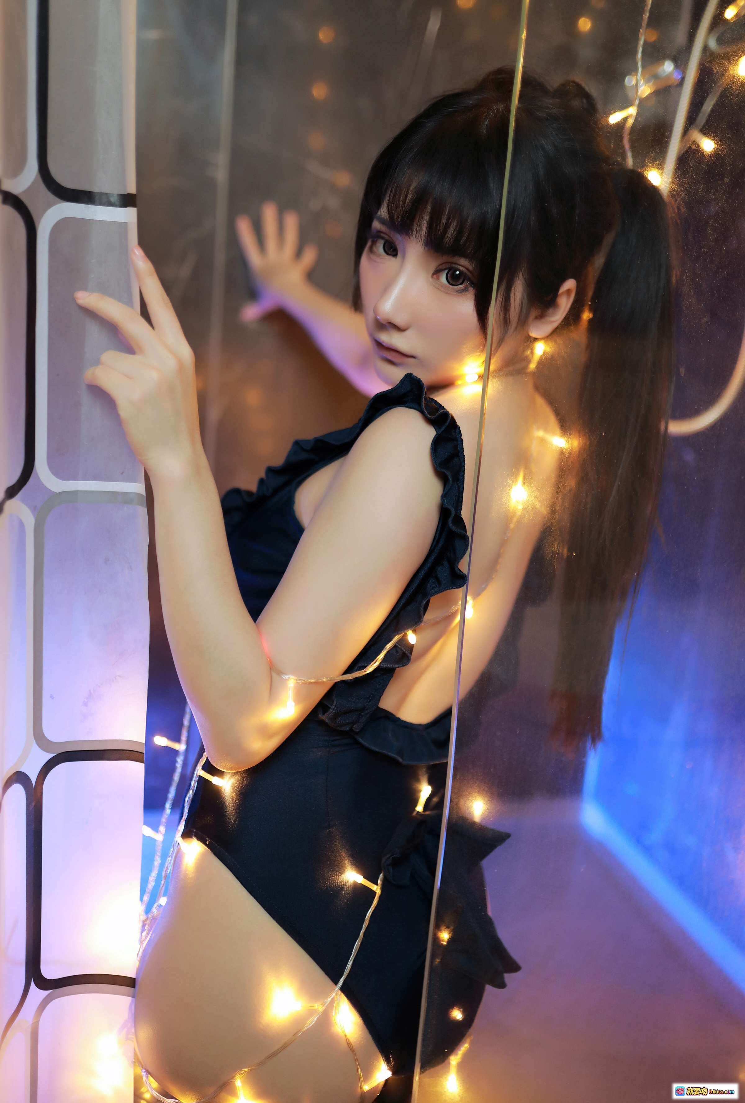 图片[9] - 三不是世w NO.002 死库水湿发黑丝美臀性感写真56P高清图集 - 就要吻