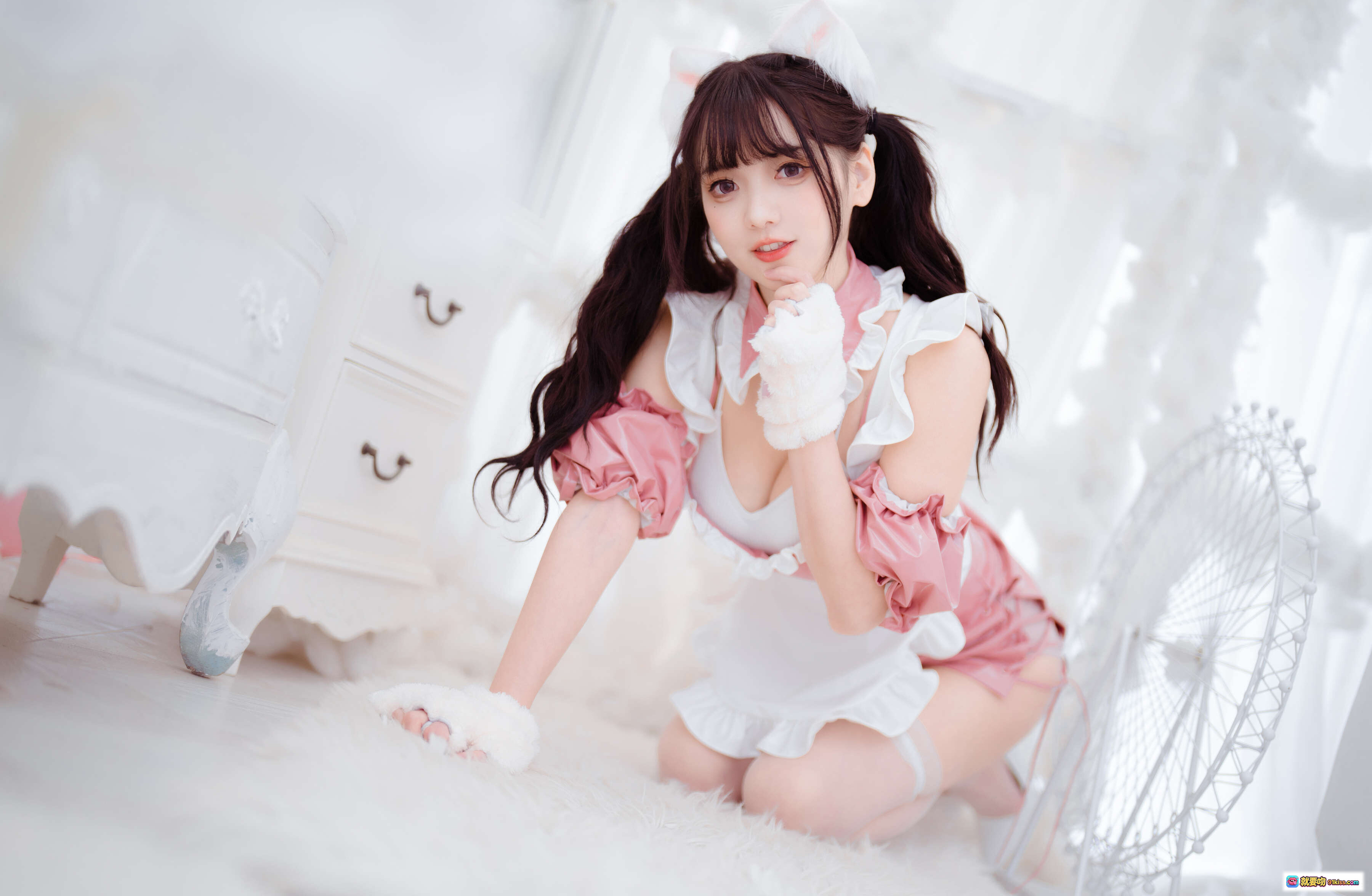 图片[7] - 陆卿卿NO.008粉白皮女仆写真 | 可爱猫耳手套+蕾丝长袜+甜美少女风 | 20P高清图集 - 就要吻