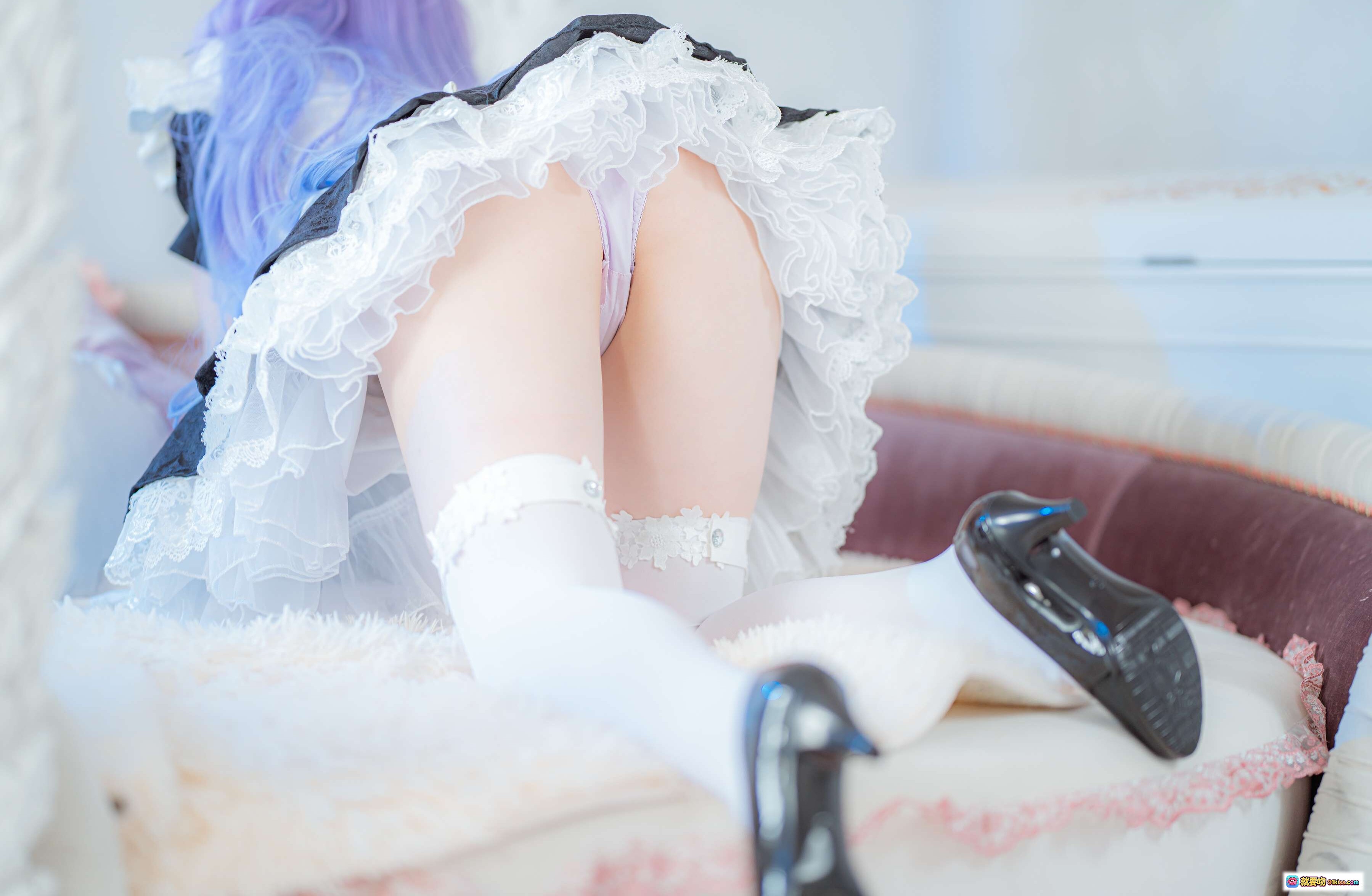 图片[7] - 萌妹Sayako NO.005独角兽女仆cosplay写真集 白色蕾丝裙紫发少女床榻慵懒姿态100P高清图 - 就要吻