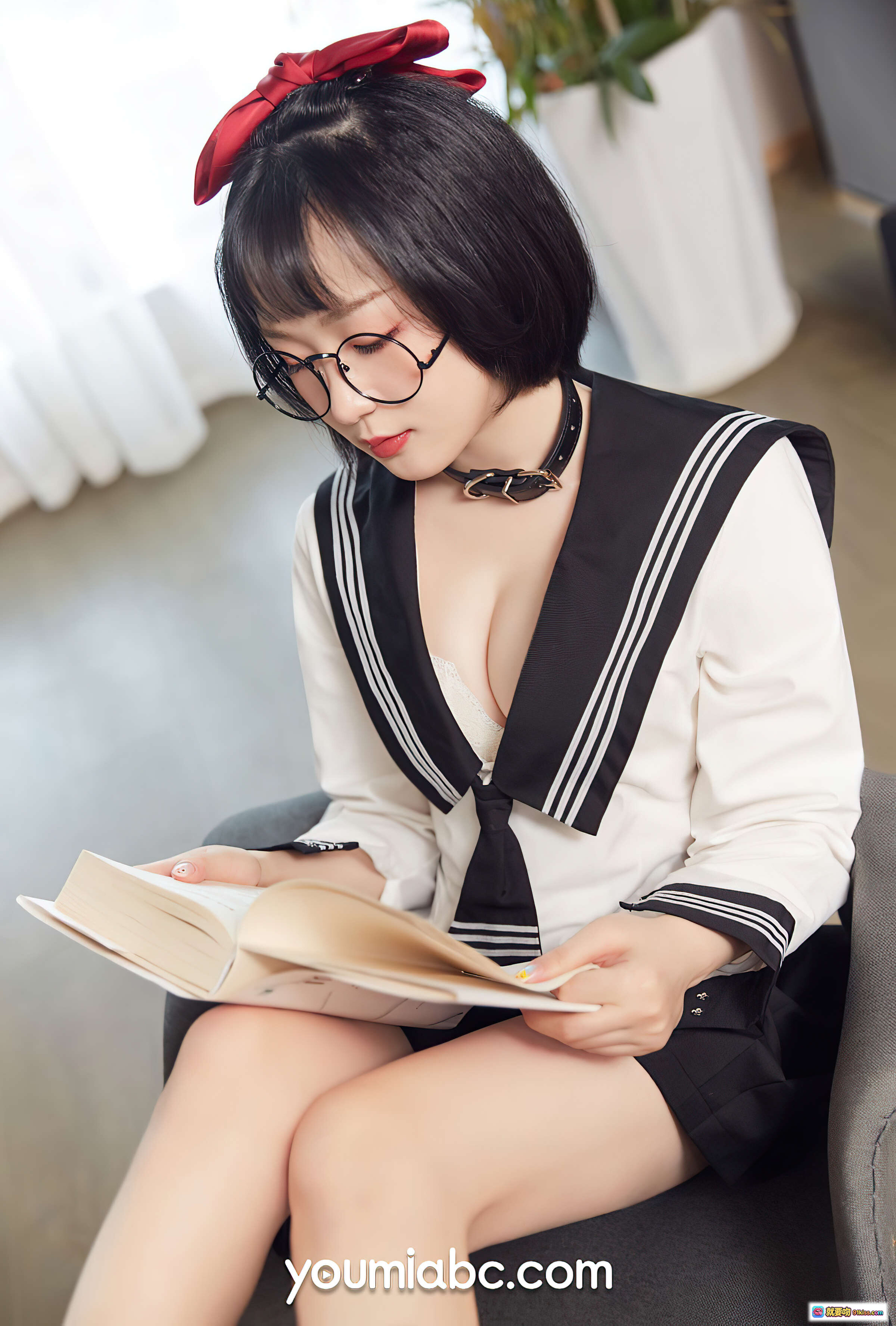 图片[9] - 龙女宝宝秘密教学写真 | 你蜜尤蜜2021.09.21 | 眼镜短发黑项圈 | 61P高清图集 - 就要吻